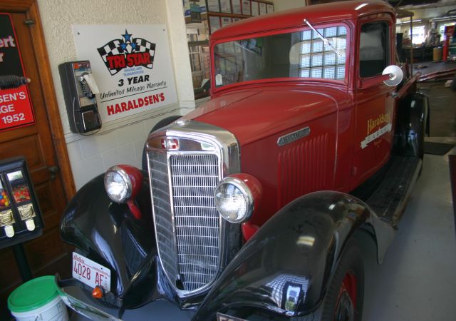 Haraldsen's Garage in Darien, IL (5)