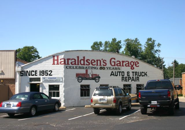 Haraldsen's Garage in Darien, IL (6)