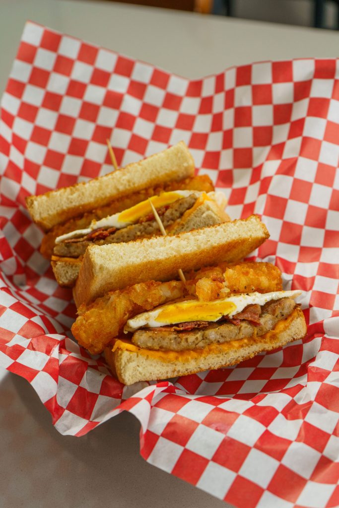 Artz's Deli in Taft, CA (2)