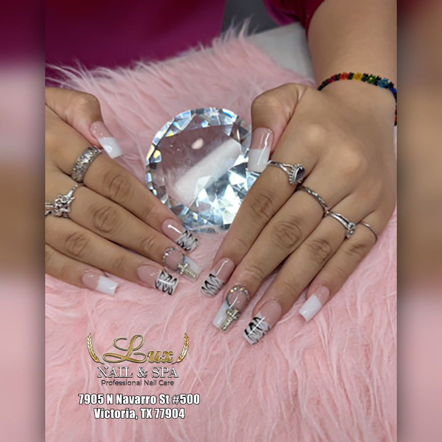 Lux Nails & Spa in Victoria, TX (3)