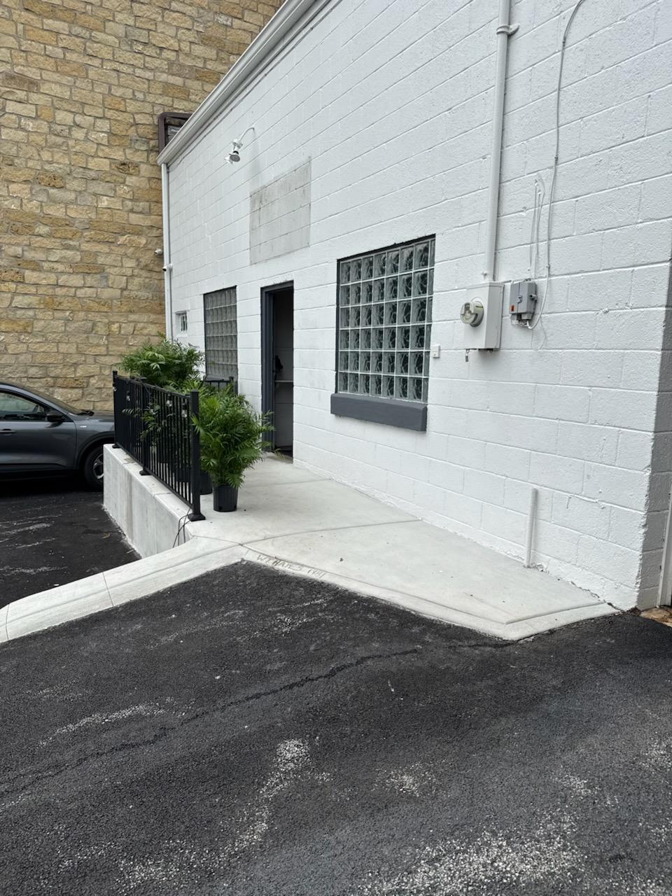 Hayes Auto & Truck Repair in Lemont, IL