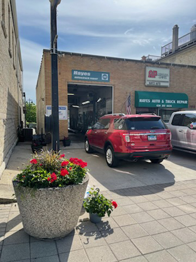 Hayes Auto & Truck Repair in Lemont, IL (2)