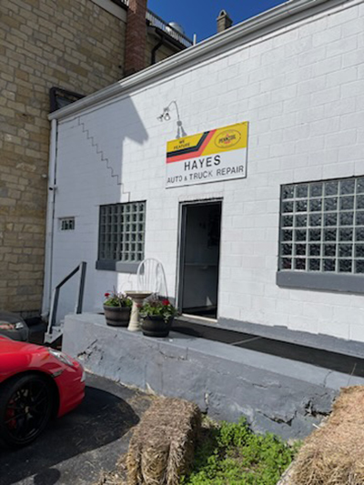 Hayes Auto & Truck Repair in Lemont, IL (3)