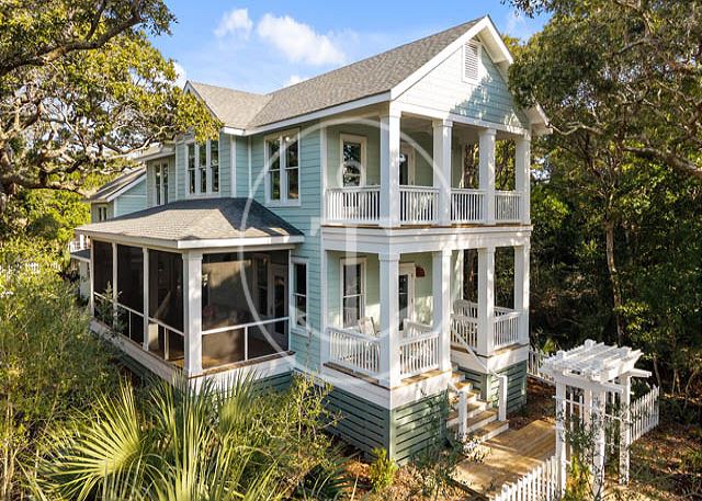 Tiffany's Beach Properties in Kure Beach, NC (4)