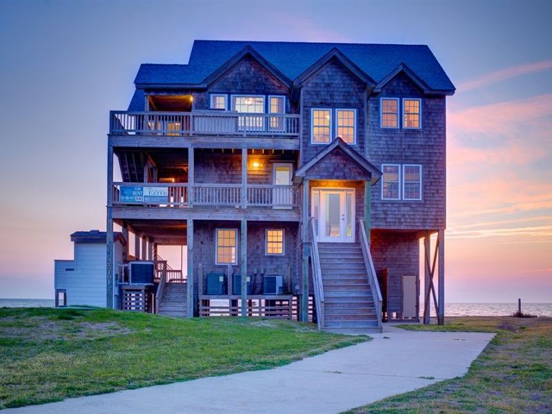 Zak and Beth Dobney Garcia Realtors - OBXListings in Kitty Hawk, NC (2)