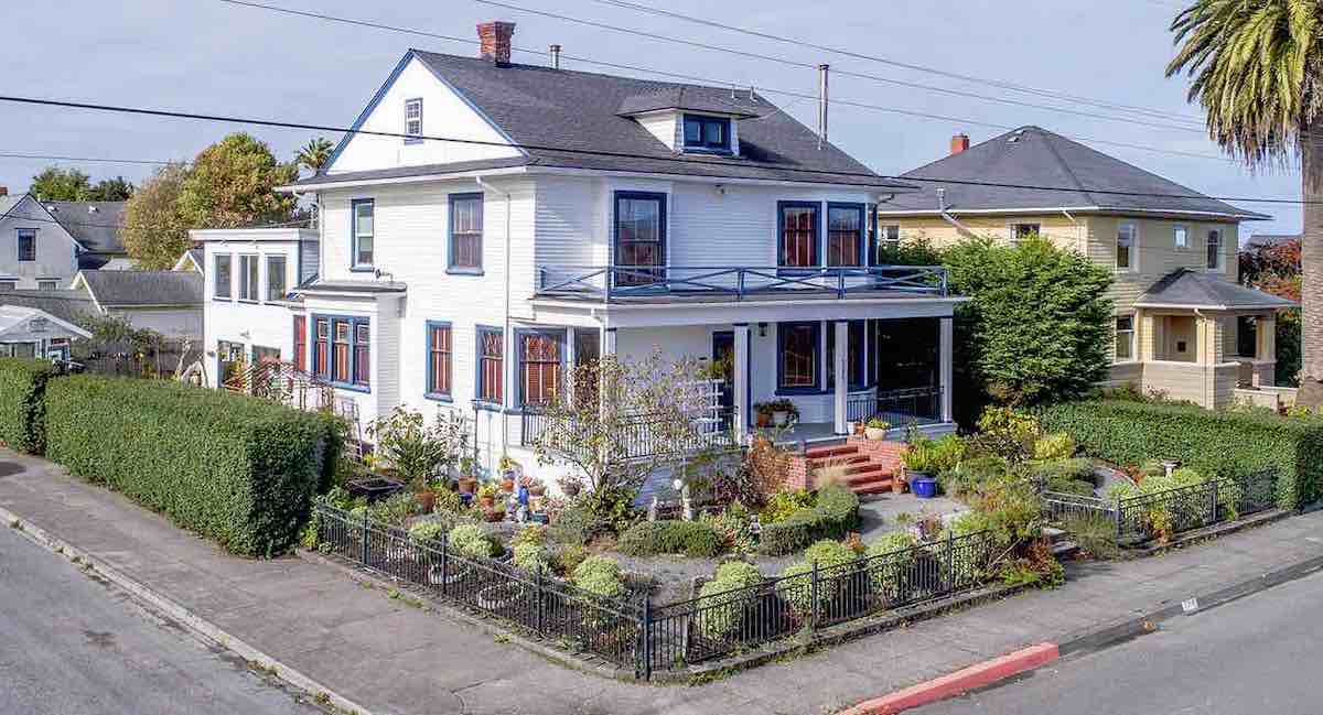 Ming Tree, Realtors in Fortuna, CA (2)