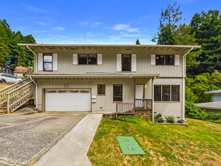 Ming Tree, Realtors in Fortuna, CA (3)