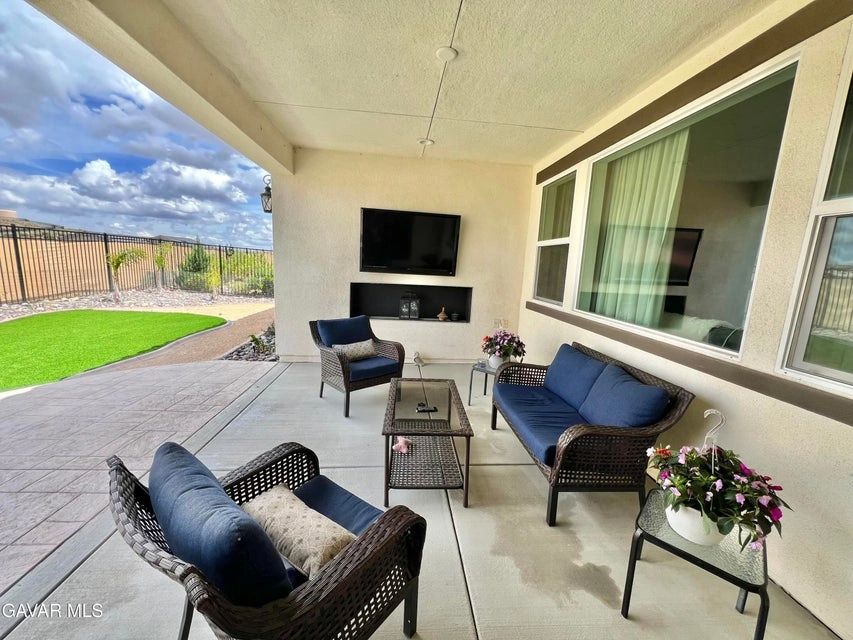 California Premier Real Estate in Lancaster, CA (3)