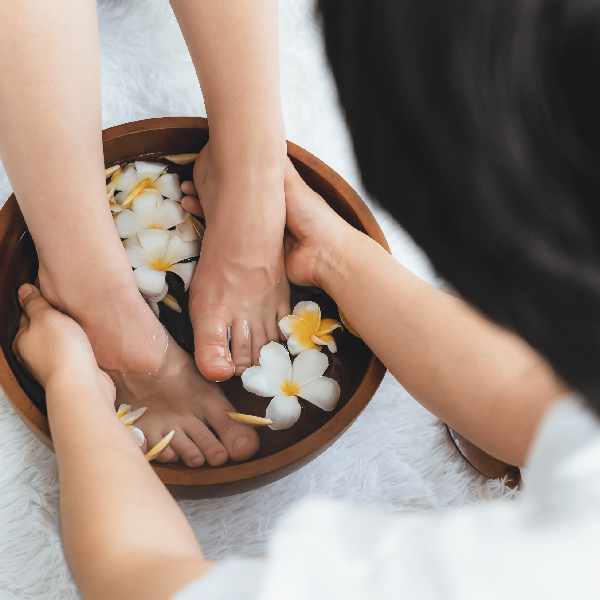 Moonly Nails & Spa in Manteca, CA (2)
