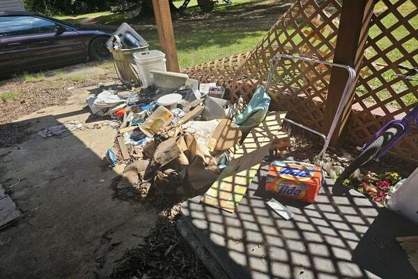 GH Junk Removal and Cleaning Services Inc LLC in Charlotte, NC (2)
