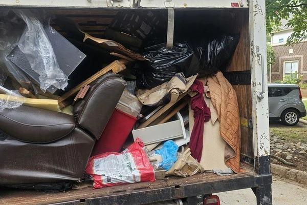 GH Junk Removal and Cleaning Services Inc LLC in Charlotte, NC (3)