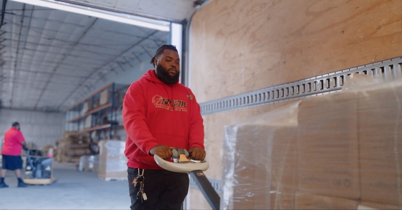 Speedy Logistics Delivery in Harahan, LA (6)