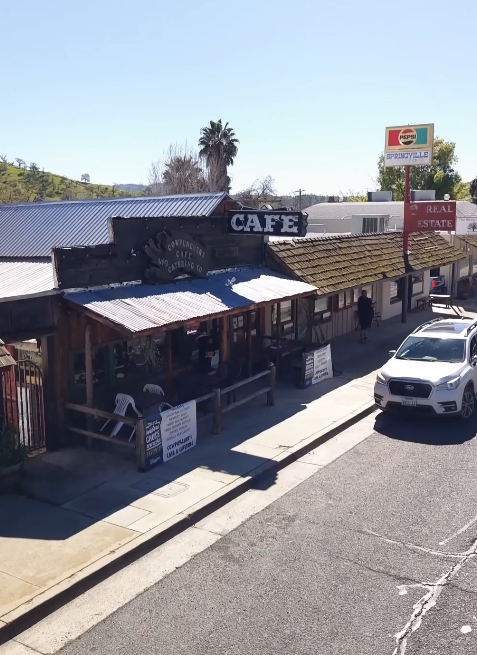 Cowpuncher’s Saloon at Fountain Springs in Porterville, CA (2)