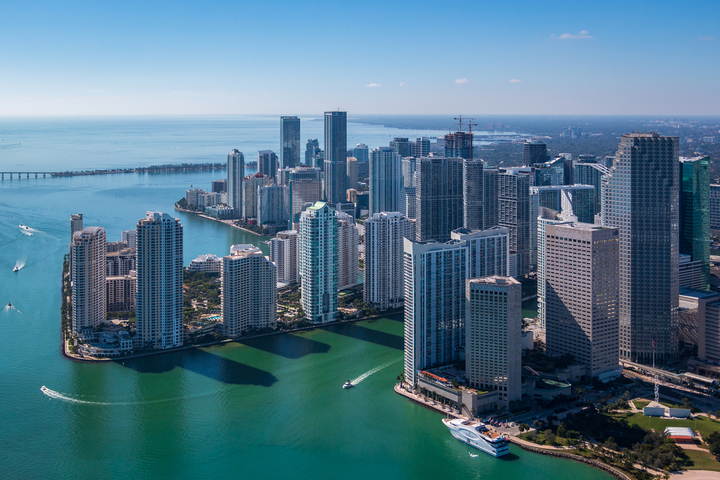 Mariana Garber PA at Coldwell Banker Global Luxury Miami in Key Biscayne, FL