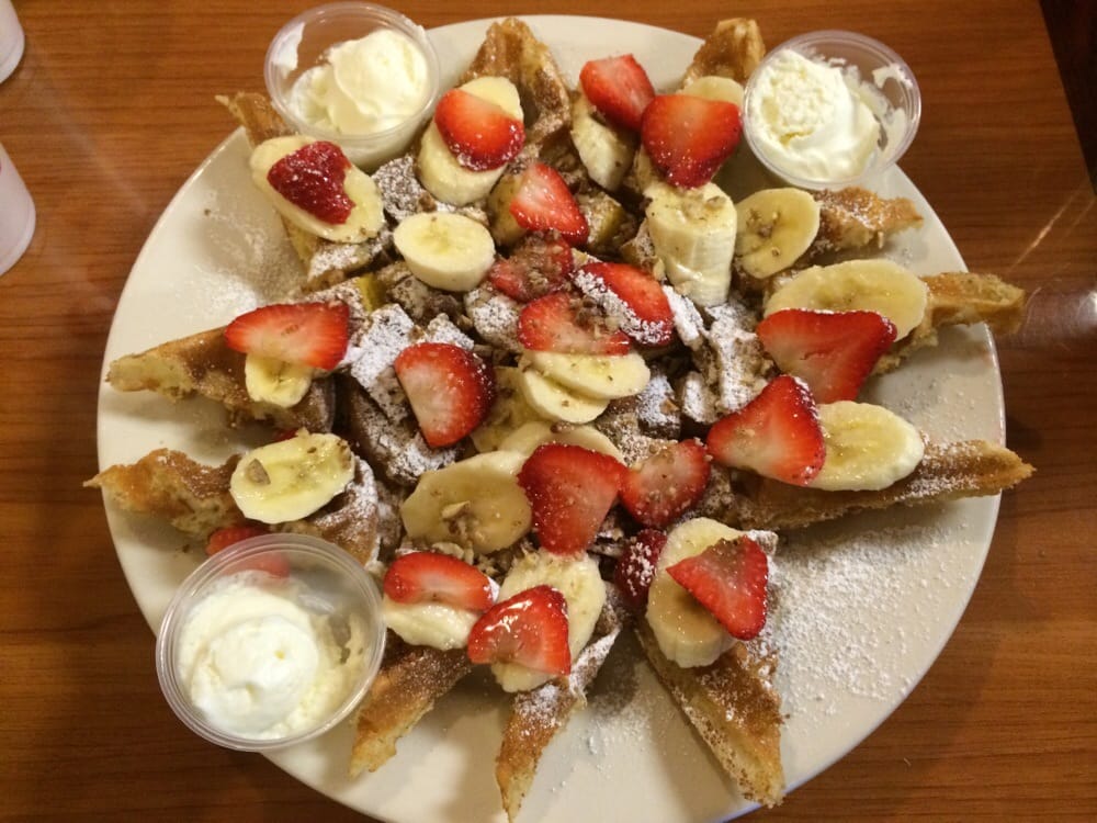 Lucy's Diner in Fontana, CA (2)