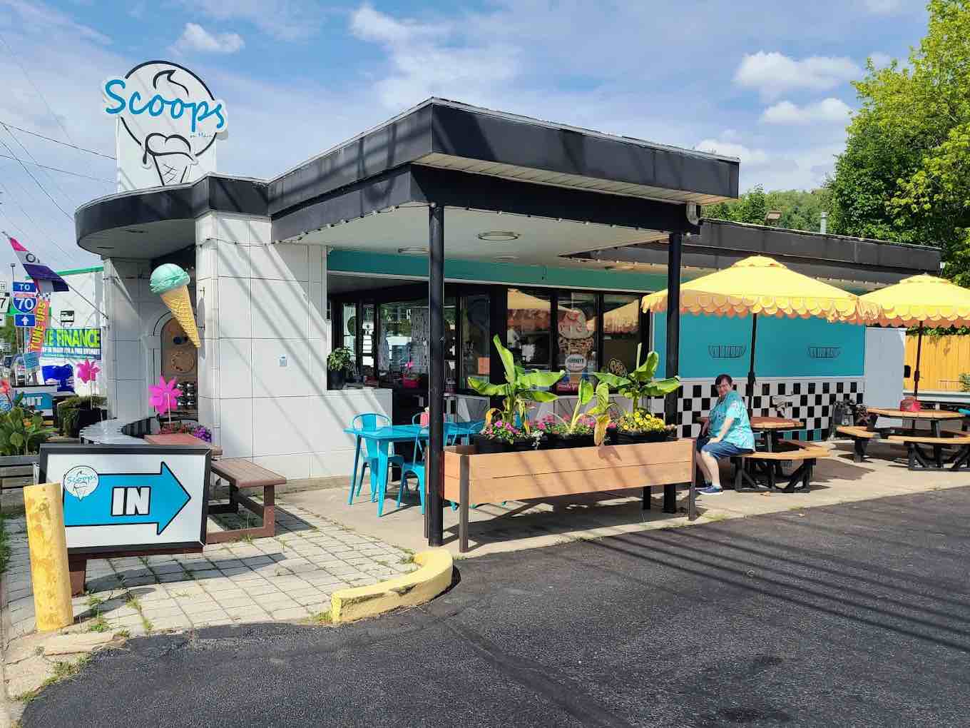 Scoops on Main in Bentleyville, PA (2)