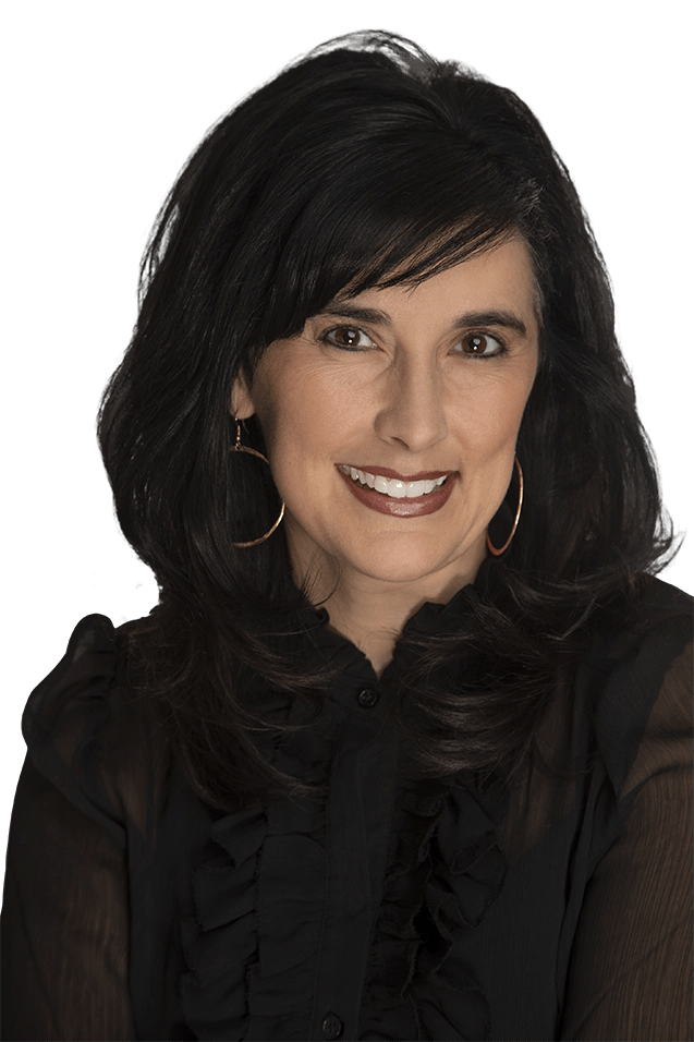 Julie Fitts Queen / Blue Ridge Mountain Real Estate Consultant and Associate Broker in Blue Ridge, GA (3)