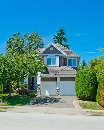 The RichRealty Group in Plymouth, MI (5)