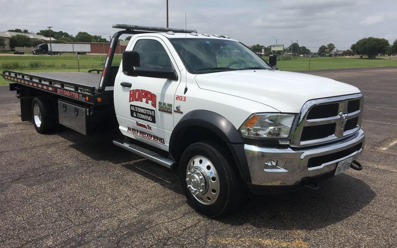 Hopps Automotive And Towing in Keene, TX (5)