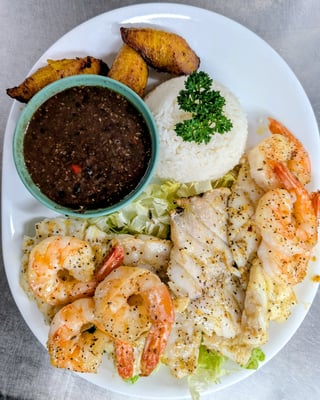 Captain Morgan's Seafood Grill Corp in Everglades City, FL