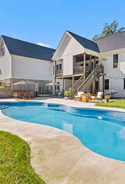 The Chelsea Newcomb Group in Mineral, VA