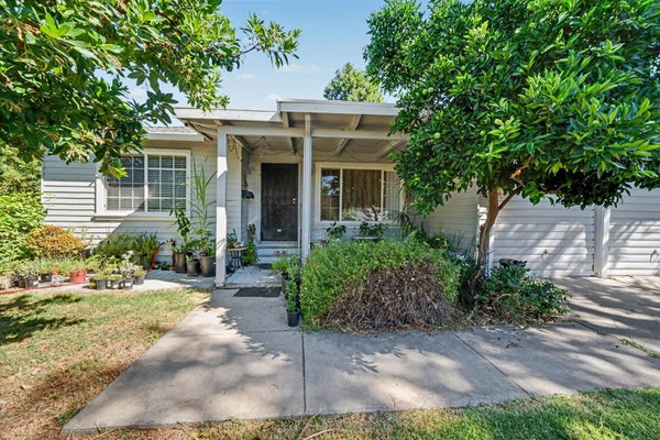 Valley Capital Lending & Realty, Inc. in Stockton, CA (4)