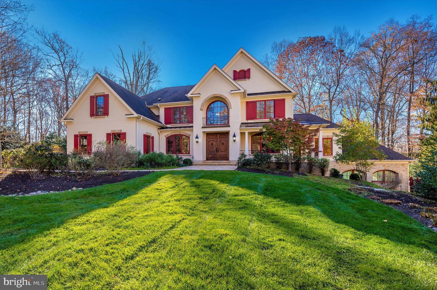 Ron and Tonya Wolfe Realtors, The Wolfe Team of Charis Realty Group in Frederick, MD (2)