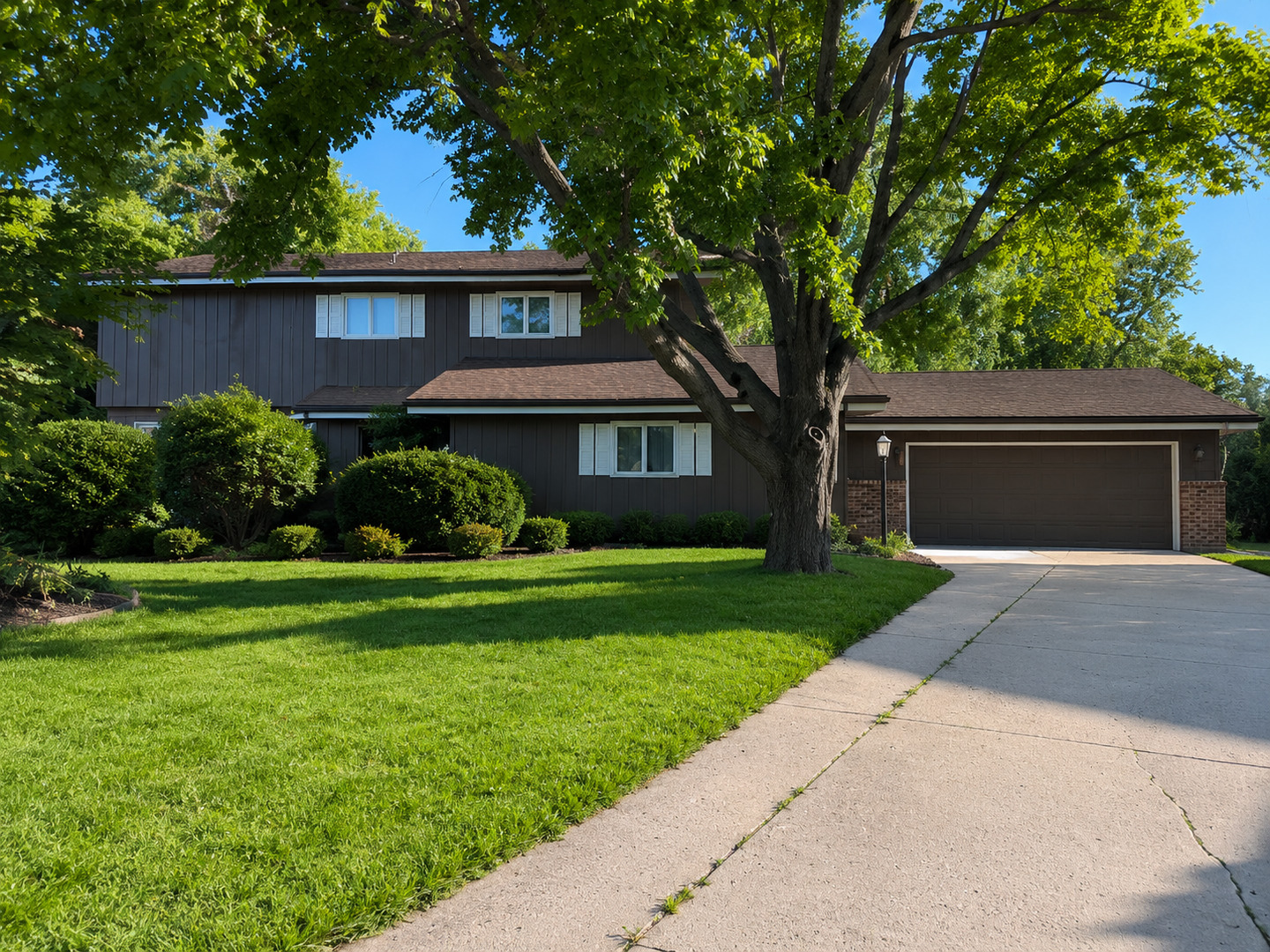 Kathy Szuba- Remax Legends, Real Estate Agent in Oakbrook Terrace, IL (3)