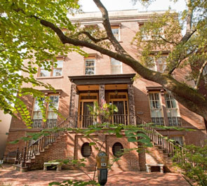 Mrs. Wilkes Dining Room in Savannah, GA (2)