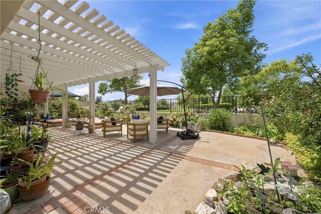 Irene and Ricky Zhang Real Estate Group in Irvine, CA (2)