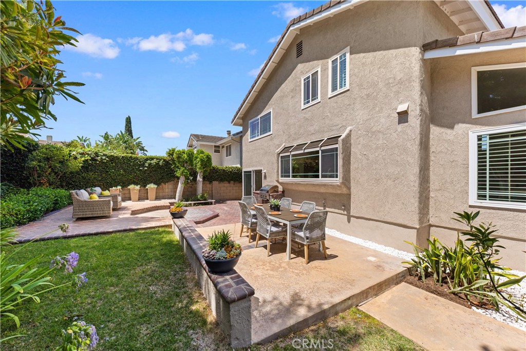 Irene and Ricky Zhang Real Estate Group in Irvine, CA (3)