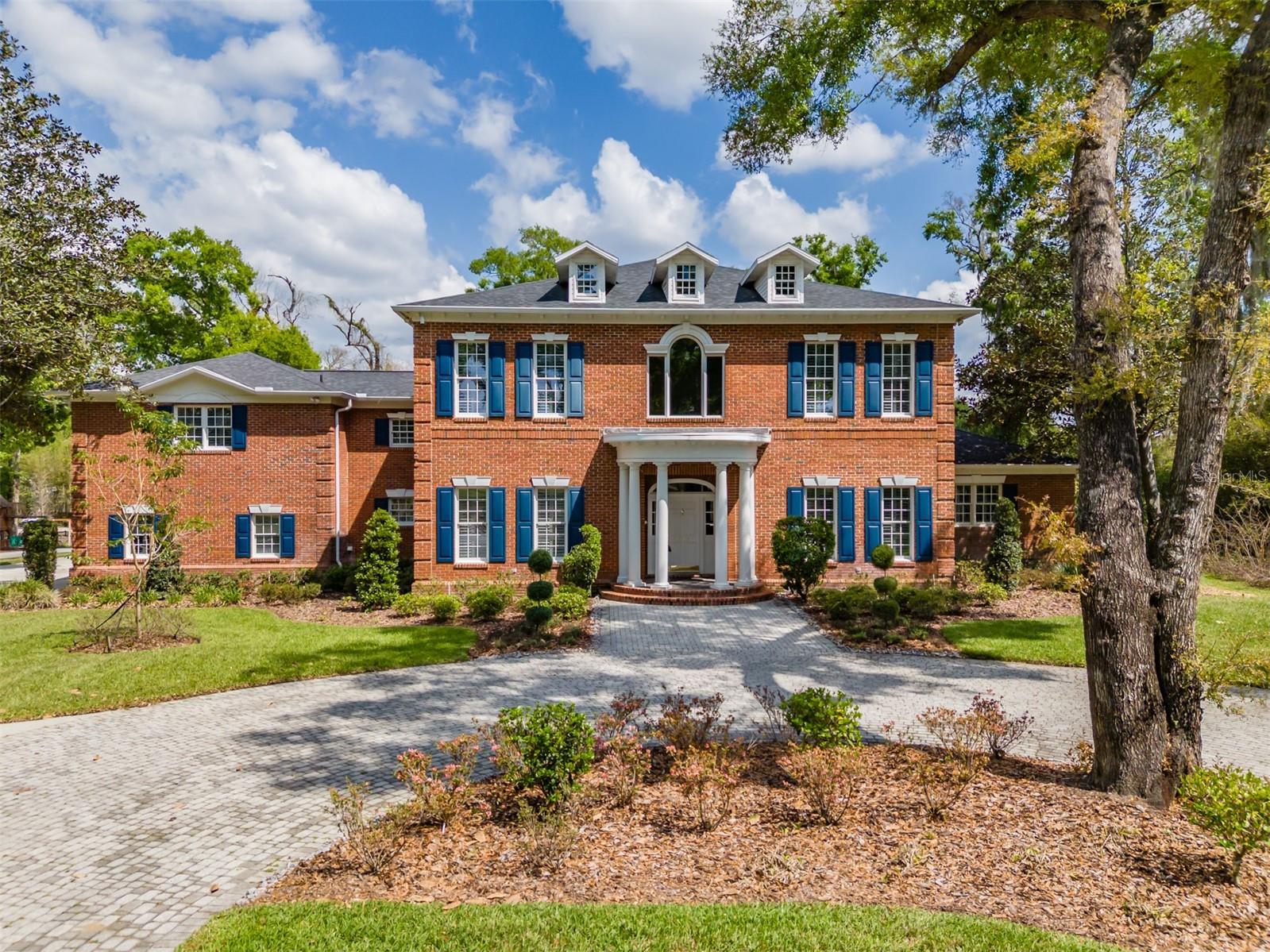 The Lori Moses Team - Selling Sunsets in Tampa, FL (2)