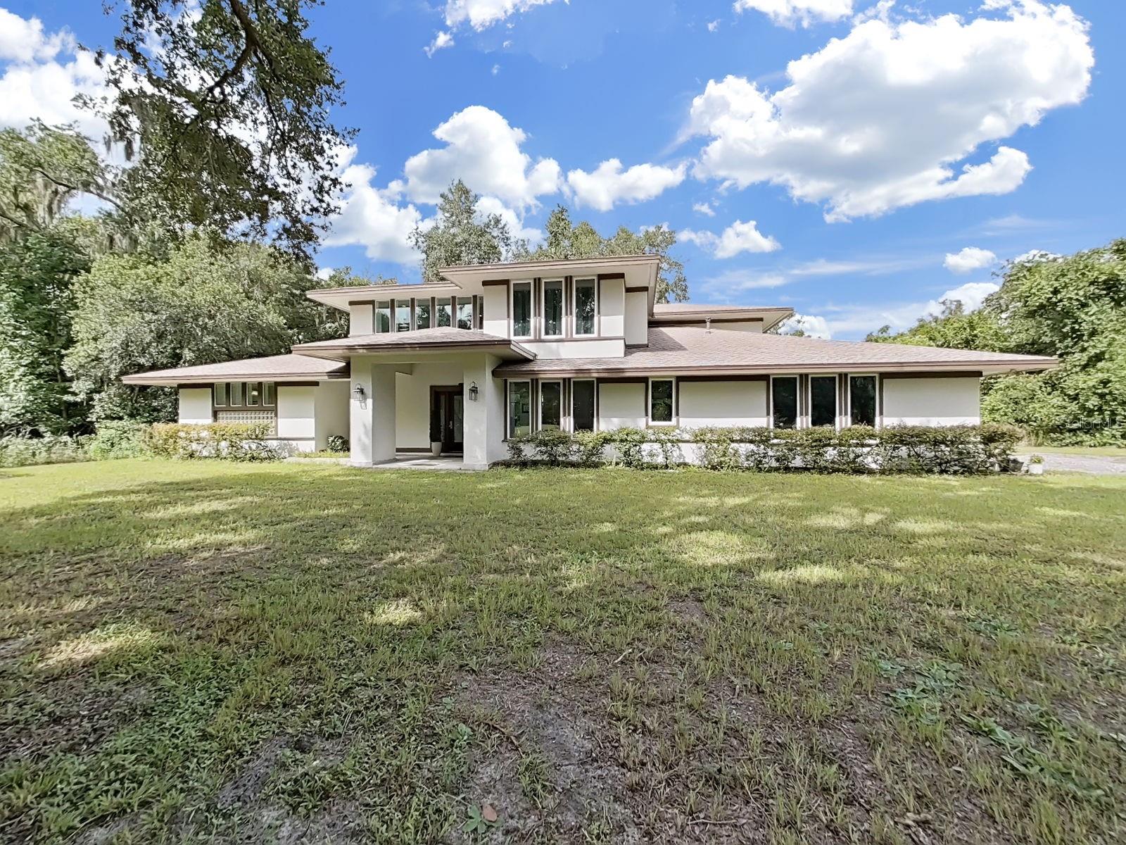 The Lori Moses Team - Selling Sunsets in Tampa, FL (3)