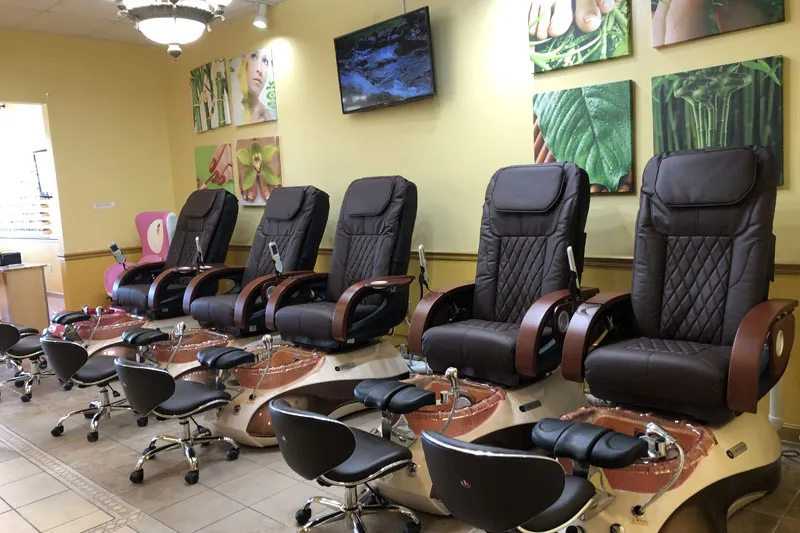 Luxury Nails Colerain in Cincinnati, OH (5)