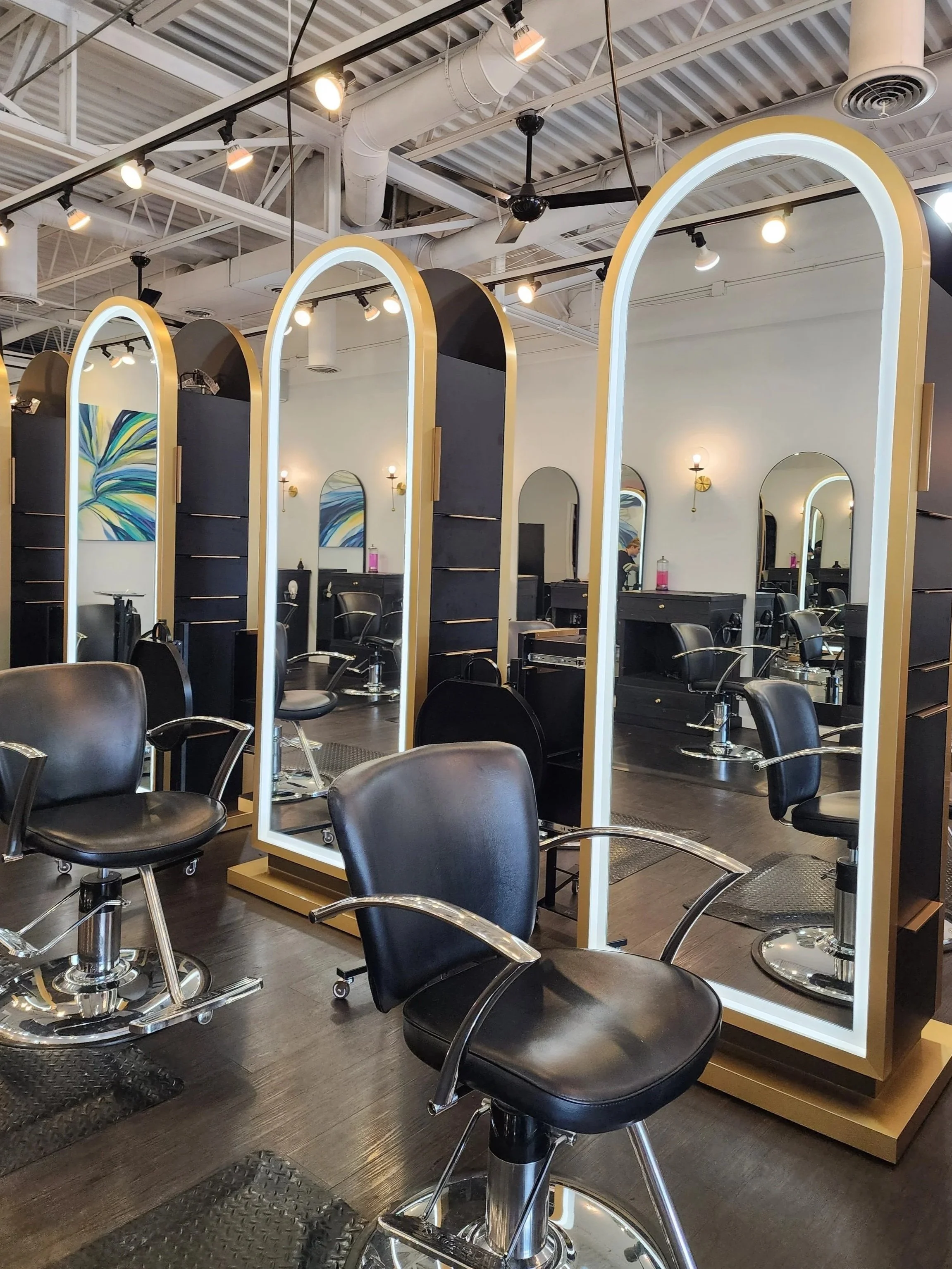 r. collective salon in Clawson, MI