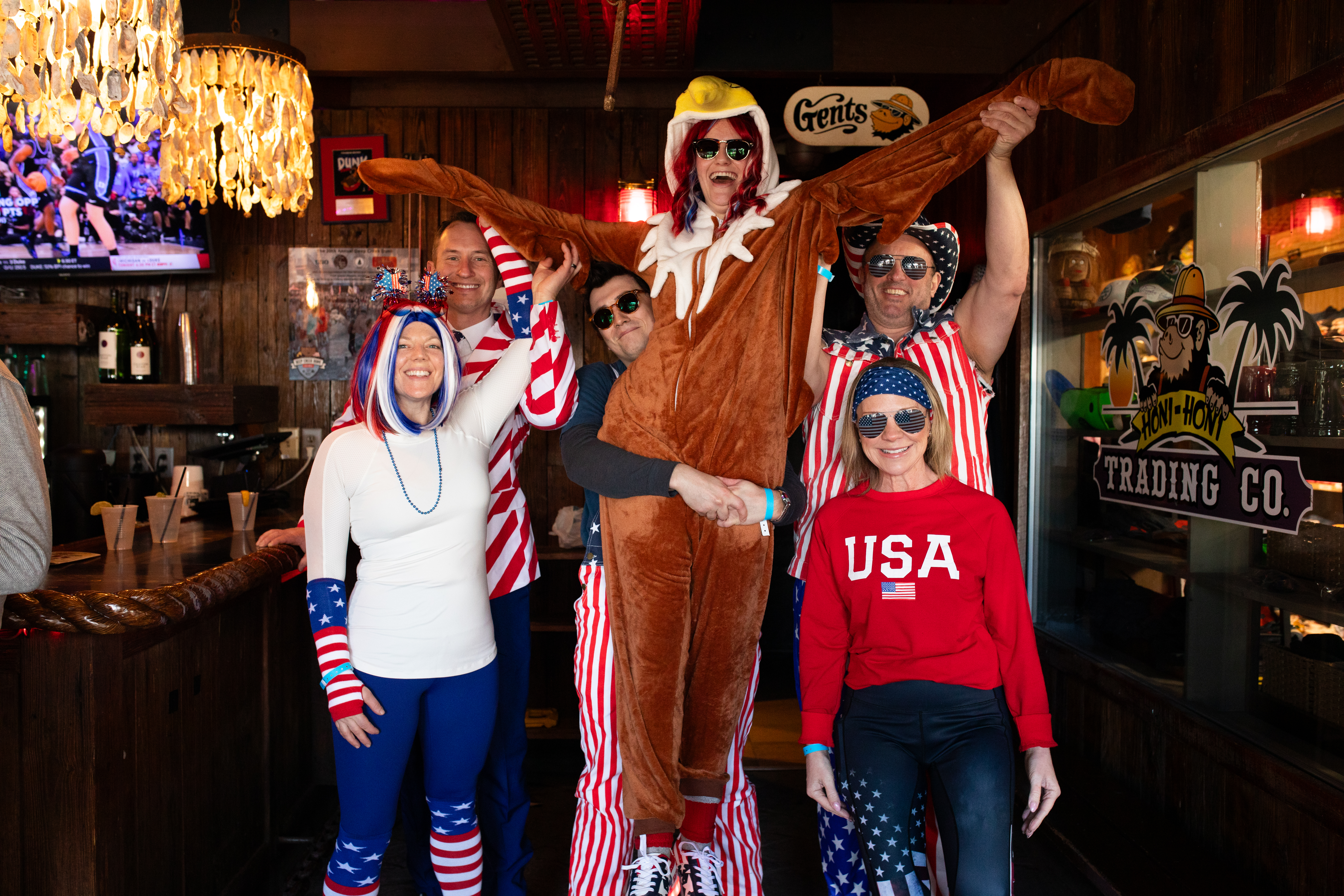 Honi Honi Bar in Oakland, MD (2)