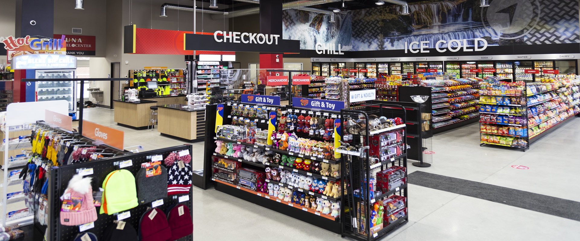 Una Travel Center in Roseville, MI