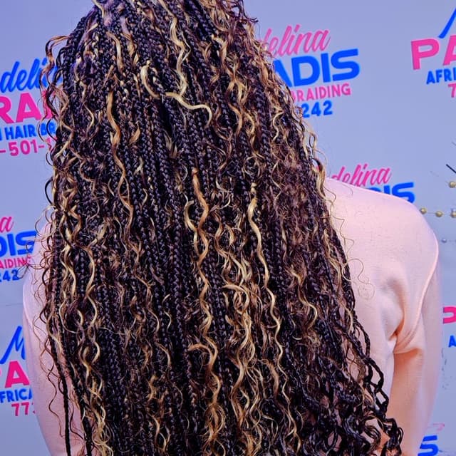 Madelina Paradis African Hair Braiding in Chicago, IL