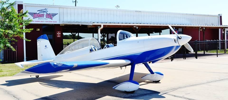 Runway Cafe in Angleton, TX (3)