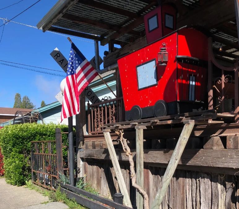 Loose Caboose Cafe in Willits, CA