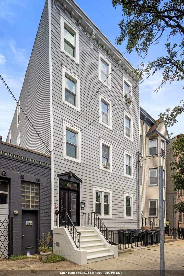 Howard Hanna Rand Realty Jersey City in Jersey City, NJ (2)