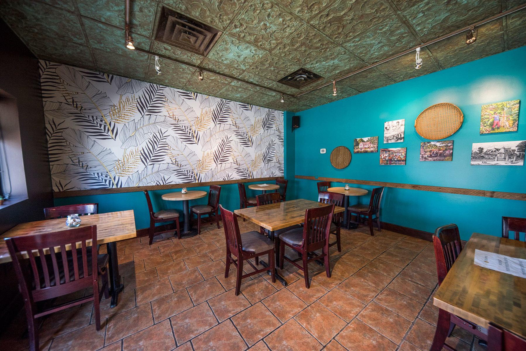 Mobay Cafe in Milwaukee, WI