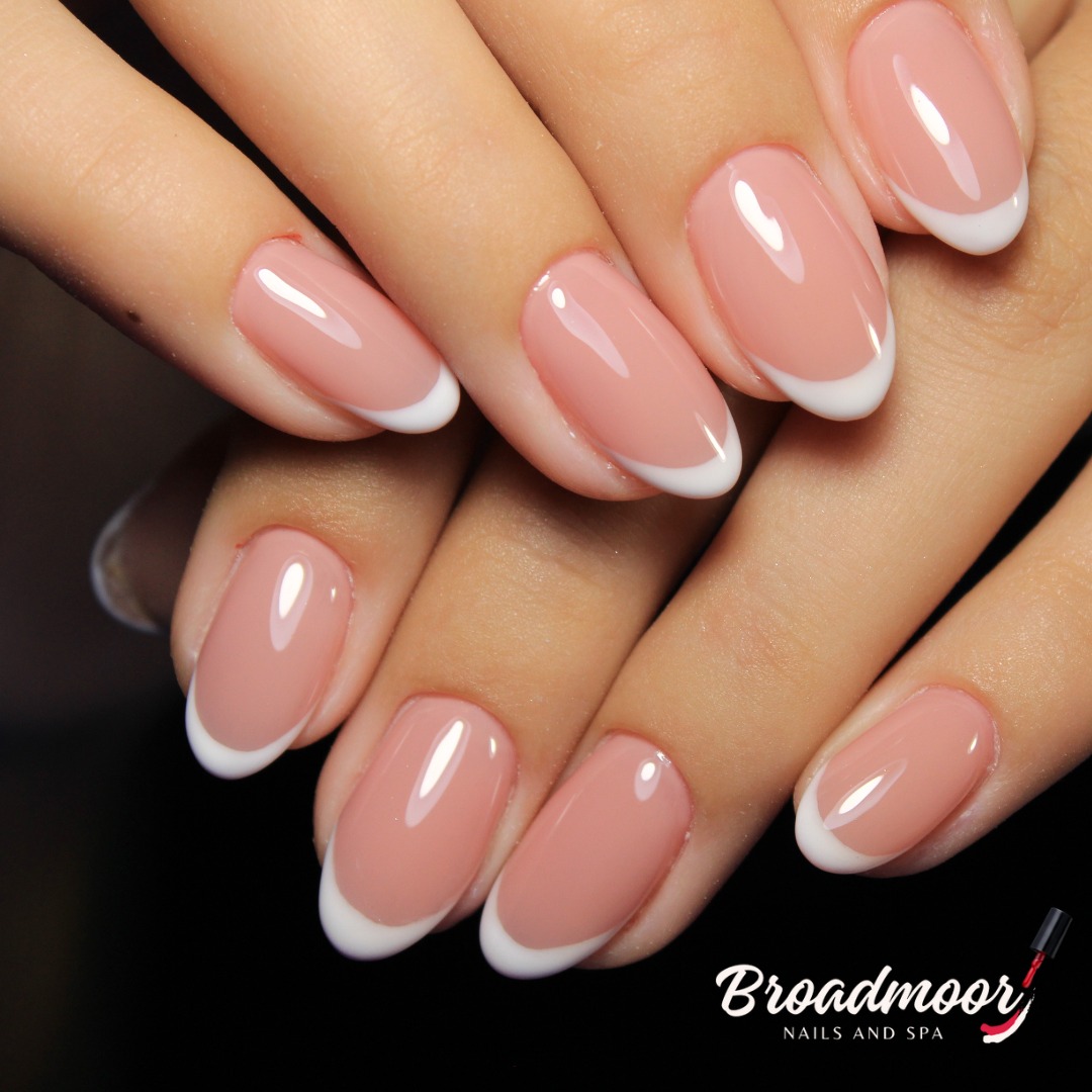 Broadmoor Nails and Spa in Shreveport, LA