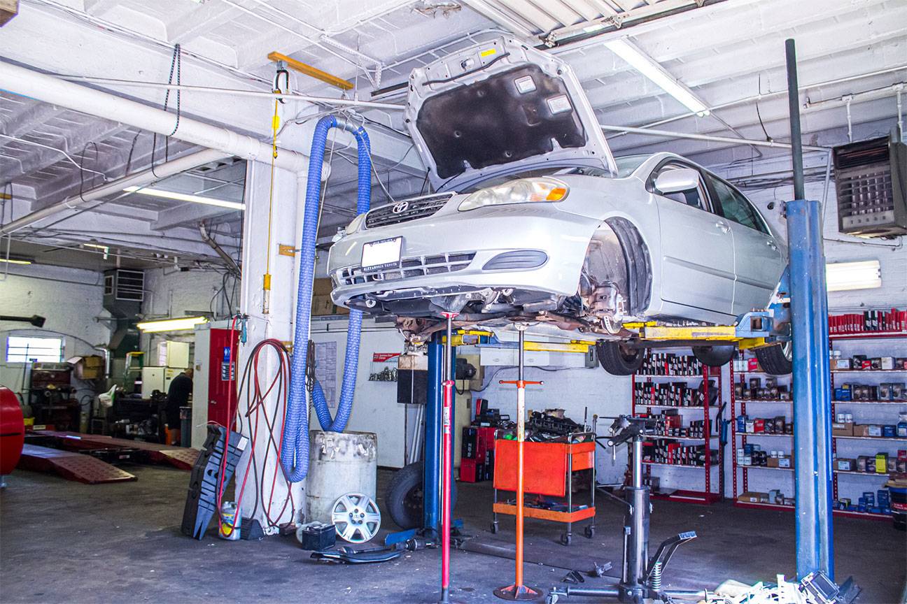 Ben Nielsen's 10th Street Automotive in Washington, DC, DC