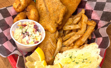 The Den Tap House in Birchwood, WI (4)