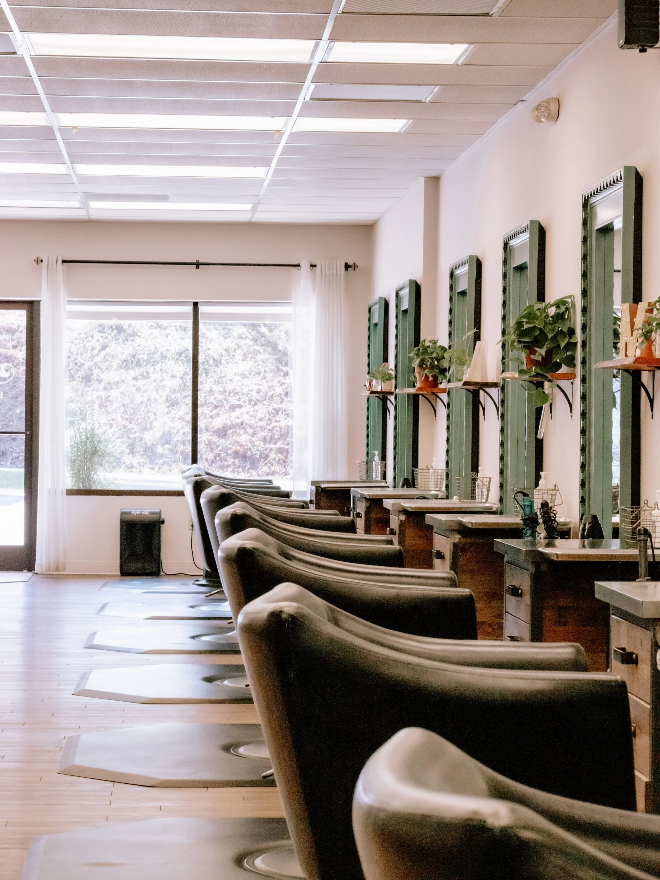 5th Avenue Salon in Hendersonville, NC in Hendersonville, NC (3)