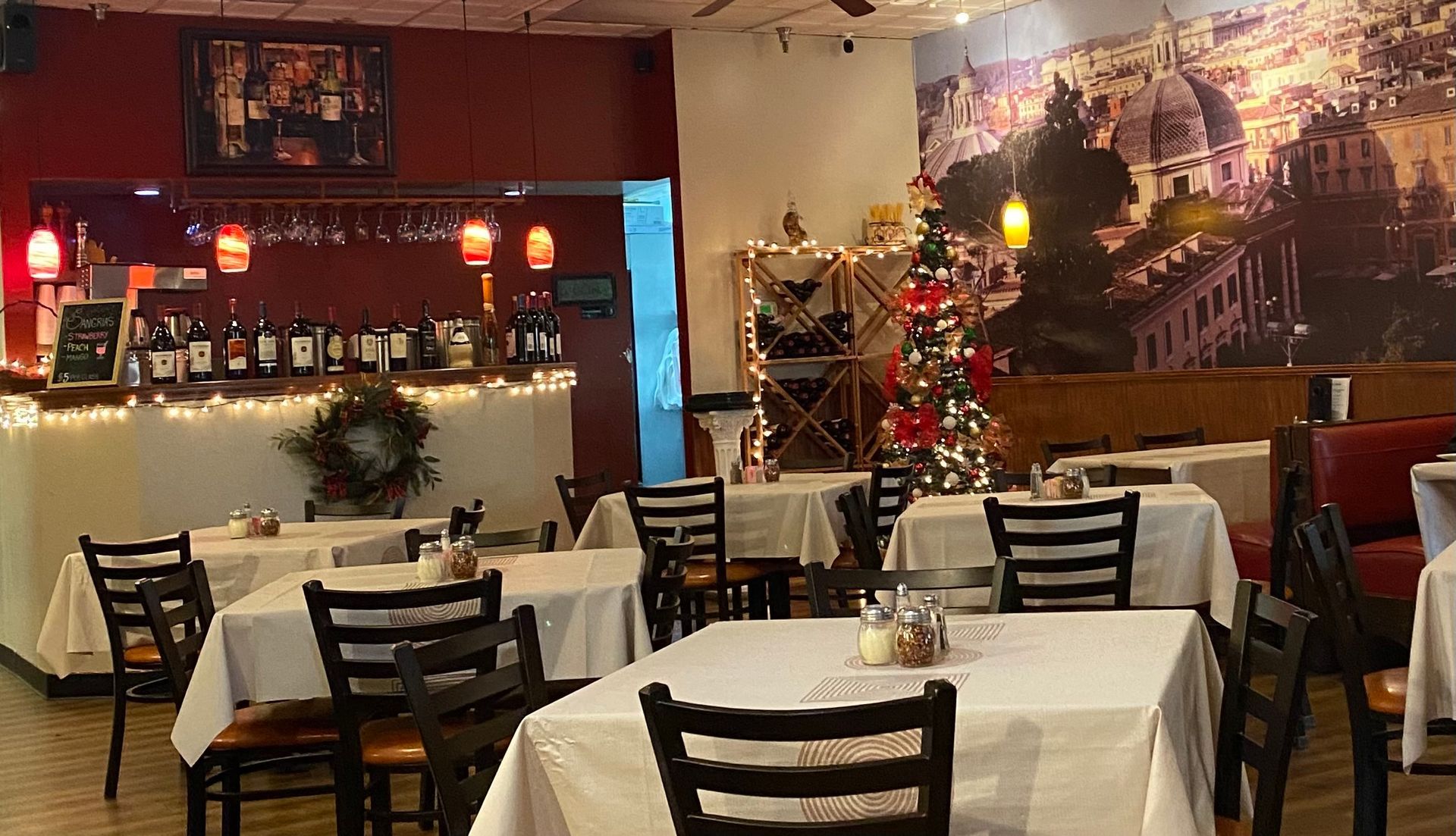 La Mezzaluna Café in Charles Town, WV