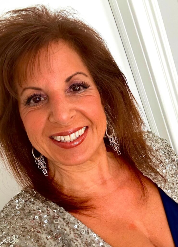 Christine Luisi-Shwartz - Broker of record at Raritan Bay Realty Old Bridge Nj in Old Bridge, NJ (3)
