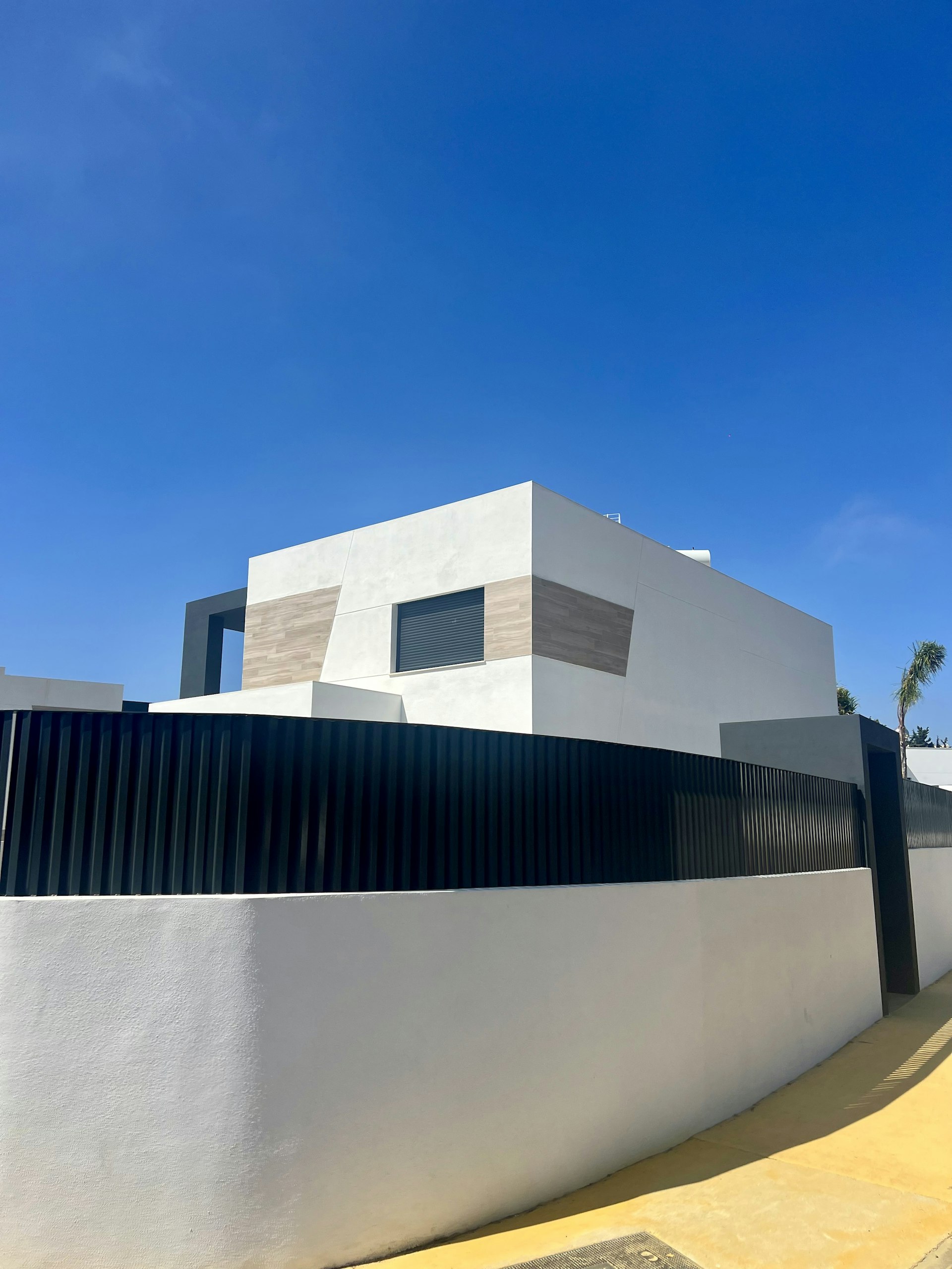 Coastline House Cleaning Services Oceanside in San Luis Rey, CA