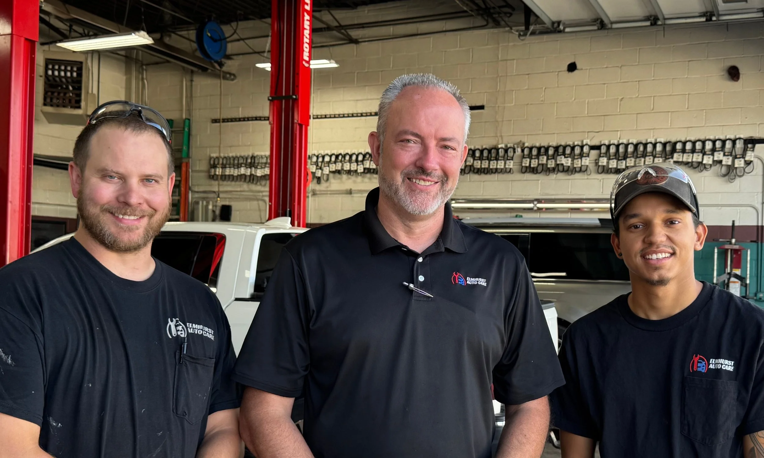 Elmhurst Auto Care West in Villa Park, IL (4)